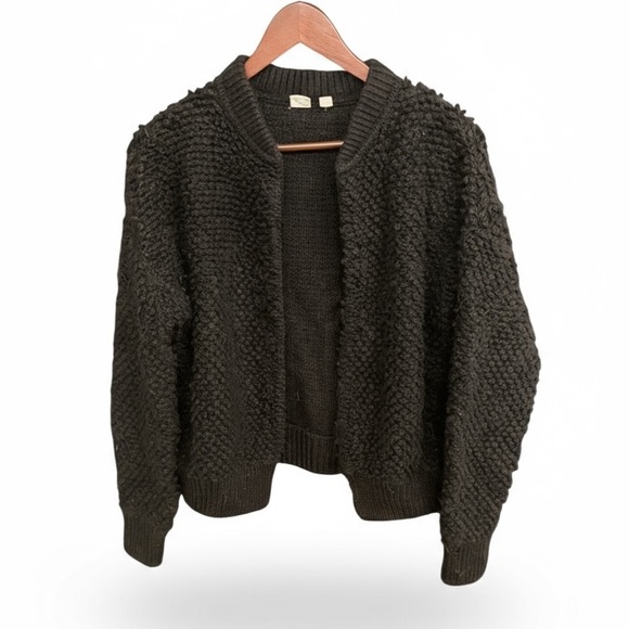 GAP Sweaters - GAP Nubby Open Closure Bomber Cardigan Sweater in Black